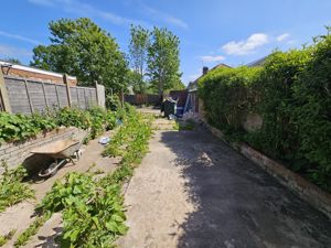 Photo 8- click for photo gallery